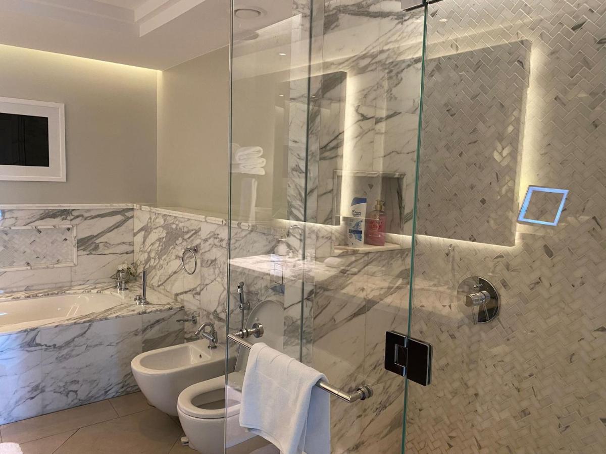 Amazing 2 Bedroom With Full Burj View Dubai Exteriör bild